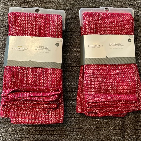 Threshold napkins - Picture 1 of 7